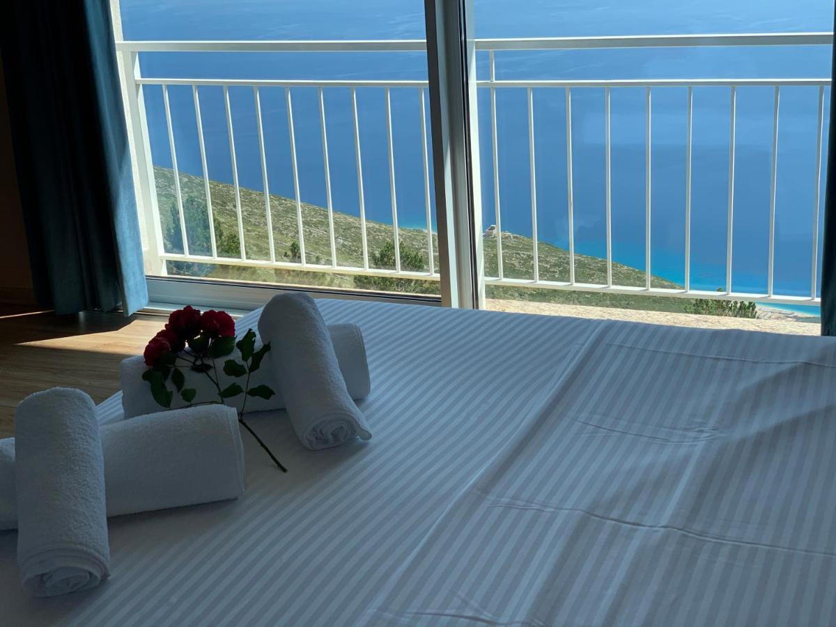 Hotel Keshtjella Llogara Dukat Luaran gambar